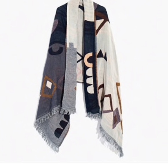 Madewell Accessories - Madewell abstract patterned scarf